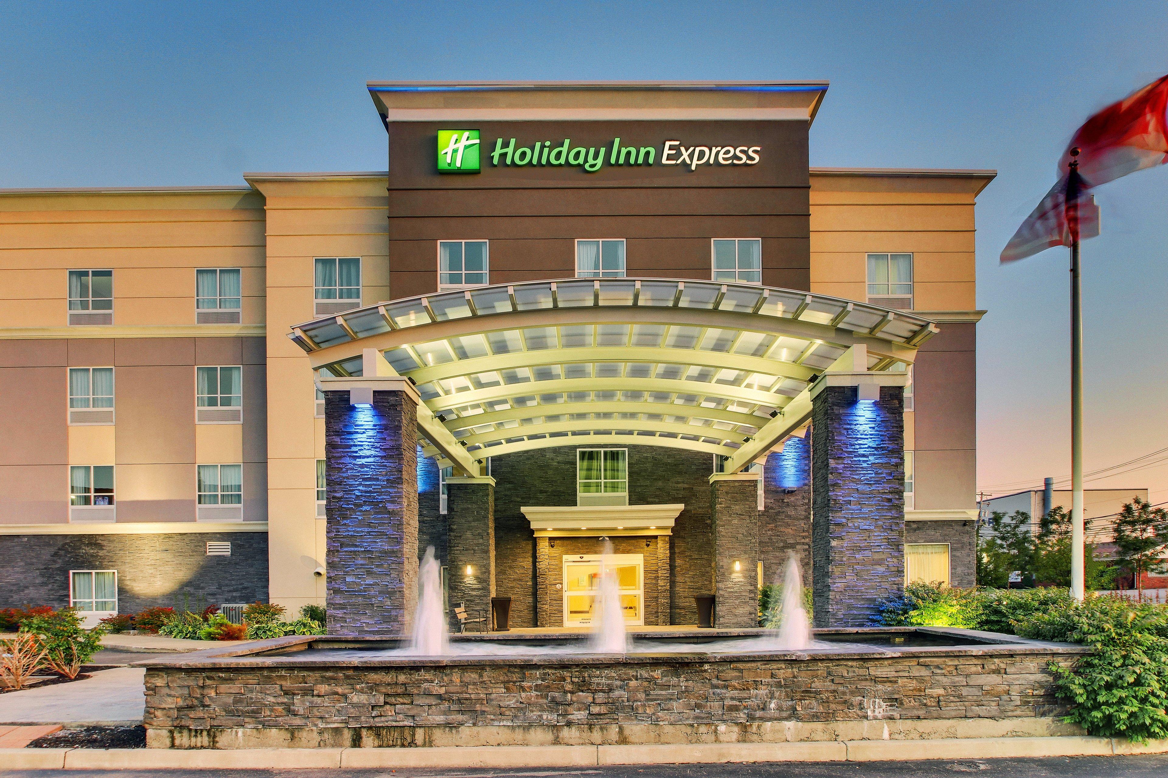 Holiday Inn Express & Suites Cheektowaga North East, An Ihg Hotel Exterior photo